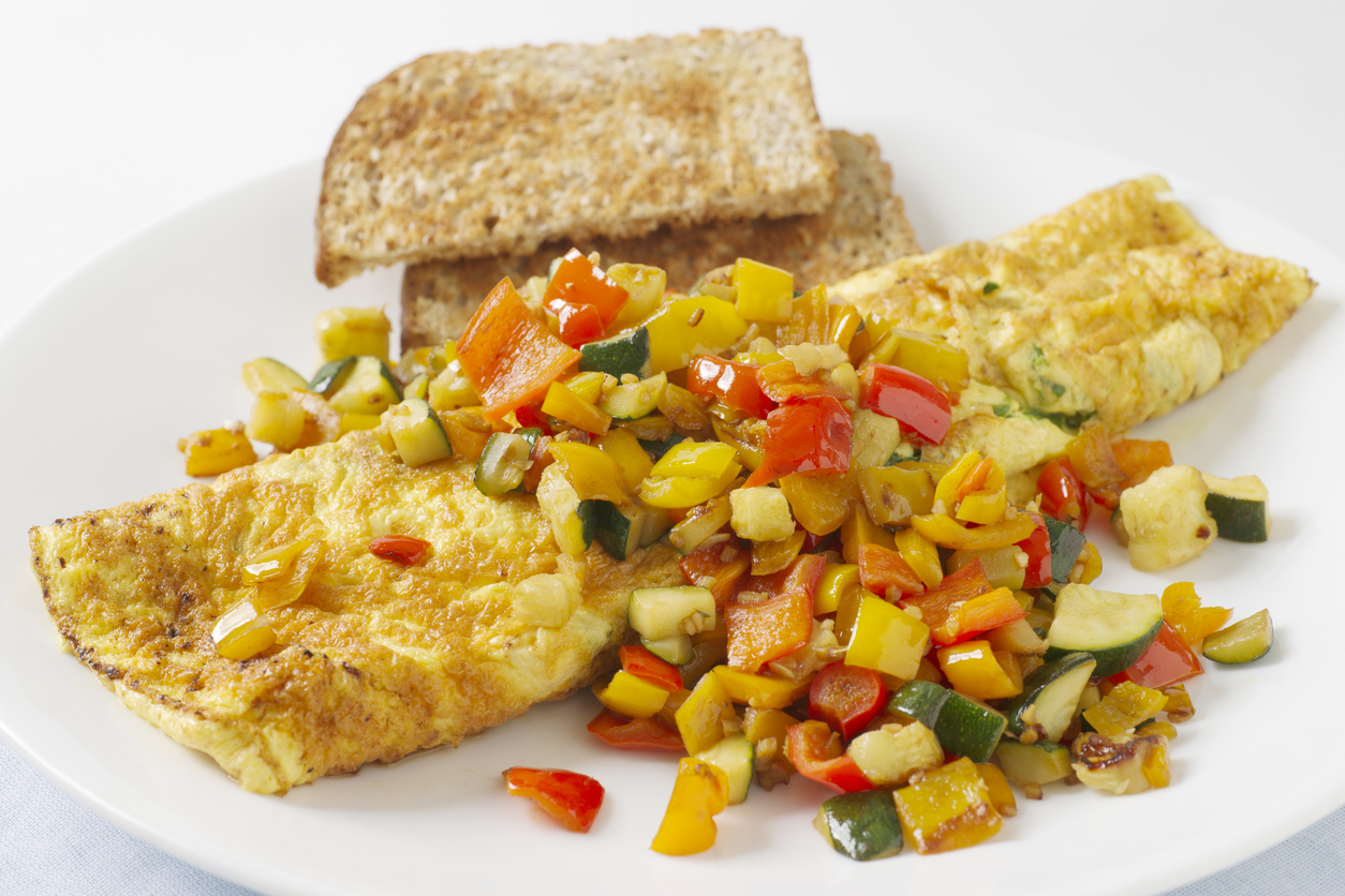 Omelette_with_Vegetables_and_Wholemeal_Toast